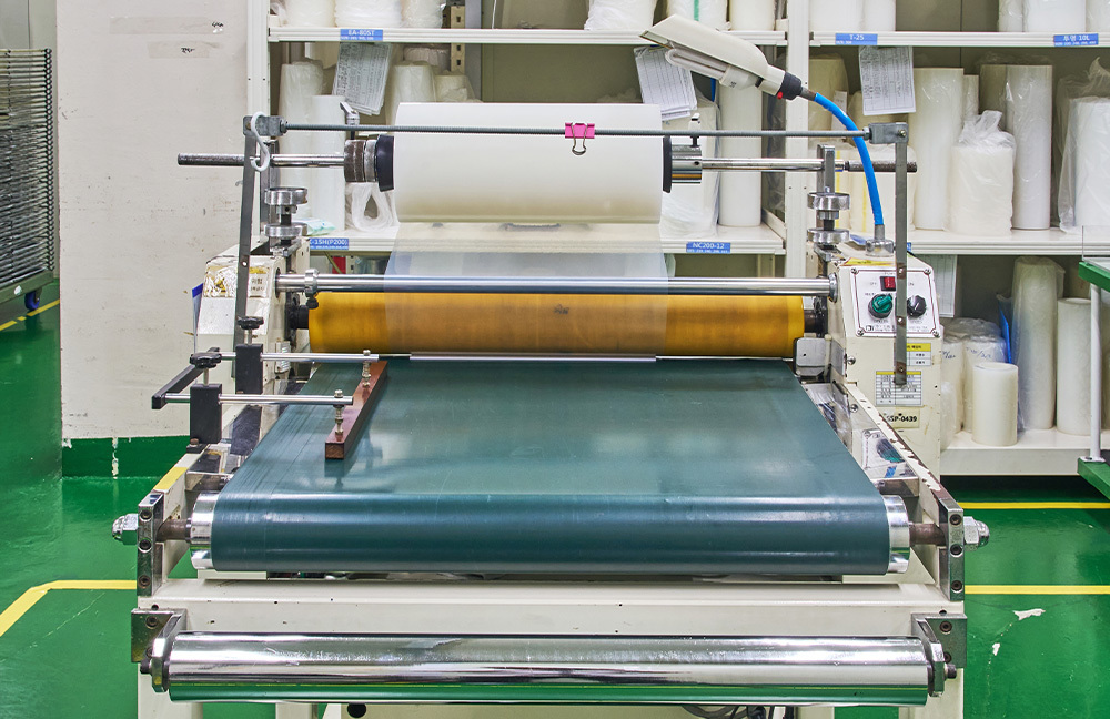 3 laminating machines